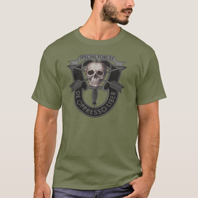 SPECIELLA STYRKOR T-SHIRT (Framsida)