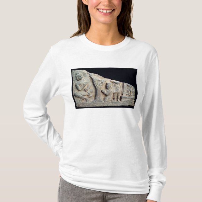 Specificera av lättnadsfris som visar placerad t shirt (Framsida)