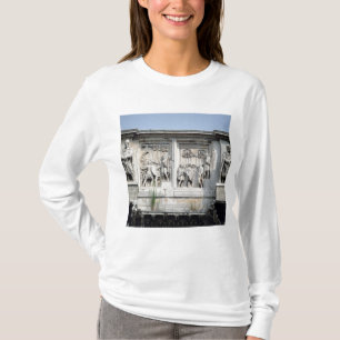 Specificera från den ärke- Constantine Tee