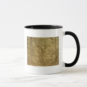Specificera från den guld- relikskrinen mugg