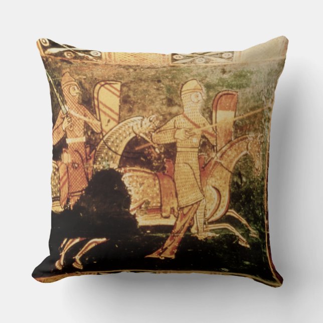 Specificera från en bröllopbröstkorg som visar kudde (Framsida)