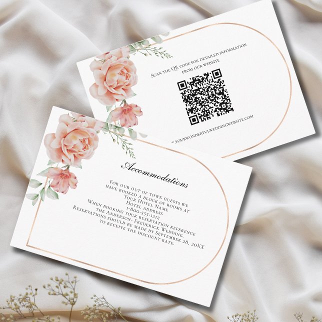 Specifikationskort för Peach Blommigt Bröllop Tilläggskort (Peach Floral Rose Gold Blush Pink Wedding Details Accommodations enclosure card)