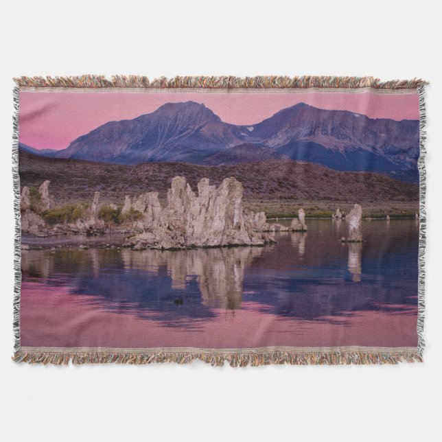 Spectakulära Mono Lake i skuggan Filt (Framsidan)
