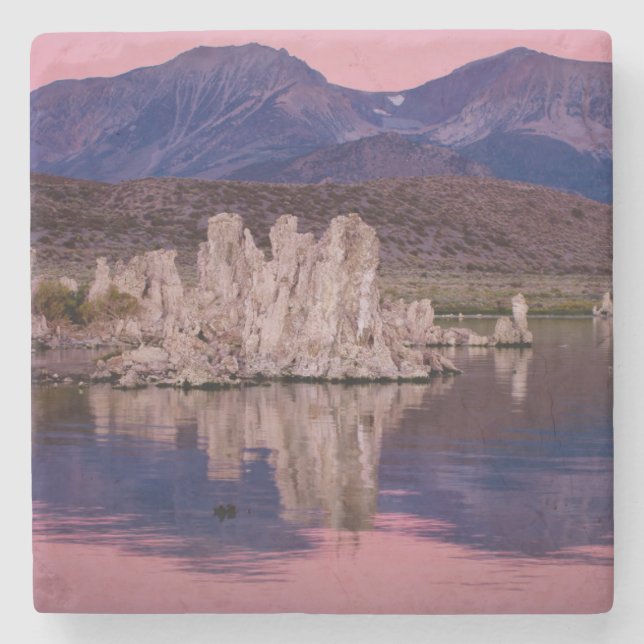 Spectakulära Mono Lake i skuggan Underlägg Sten (Framsidan)