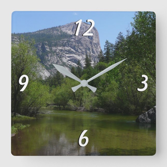 Spegel Sjö I i Yosemite nationalpark Fyrkantig Klocka (Framsida)