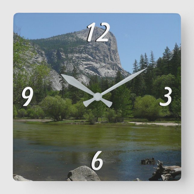 Spegel Sjö II i Yosemite nationalpark Fyrkantig Klocka (Framsida)