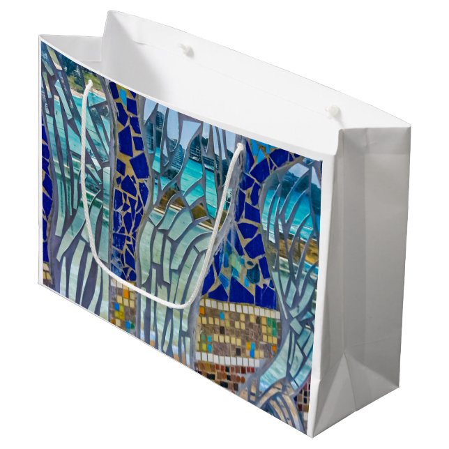 Spegel, spegel, säg.. (Framsidan Vinklad)