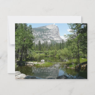 Spegelsjöns utsikt i Yosemite National Park