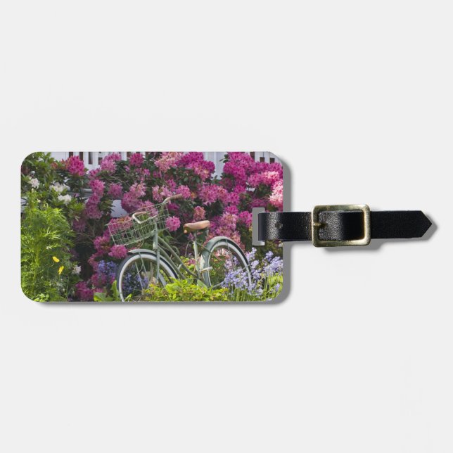 Spektakulär vårblomning, fantastisk antiklikt bagagebricka (Horisontell Framsida)
