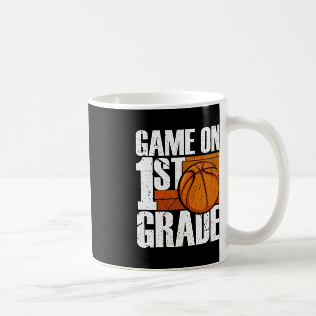 Spel i första Klass-basketbollen Back to school Kaffemugg (Höger)