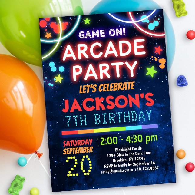 Spel på arcade Party-födelsedagsinbjudan Inbjudningar (Skapare uppladdad)