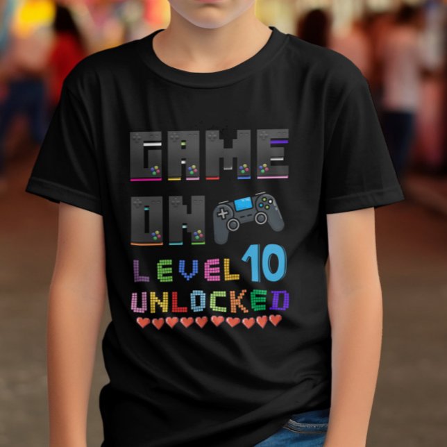Spel på barnnivå 10 olåst videospel t shirt (Skapare uppladdad)