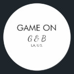 Spel på ett par namn bröllopsfest ställe City g Runt Klistermärke<br><div class="desc">utformning</div>