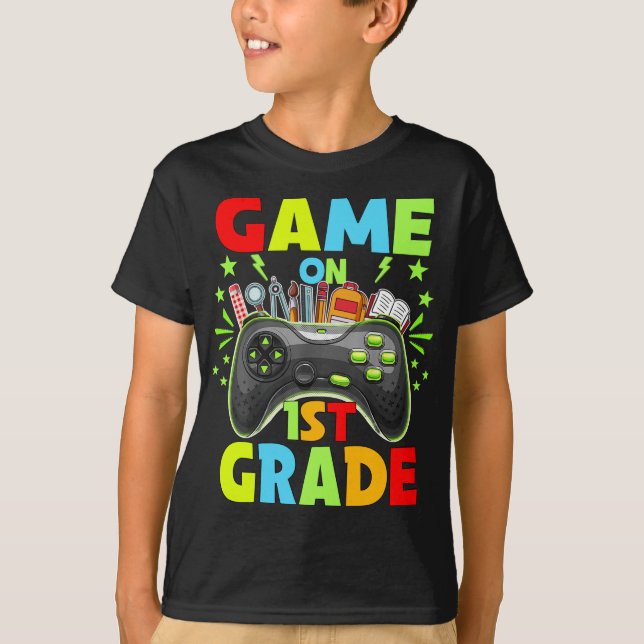 Spel på första Klass tillbaka till första Klass-ni T Shirt (Framsida)
