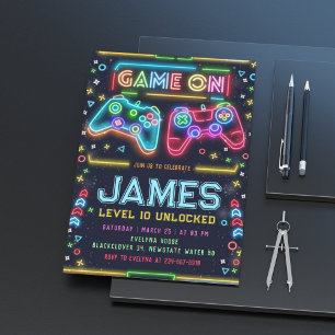 Spel på glöd Födelsedagsfest inbjudan