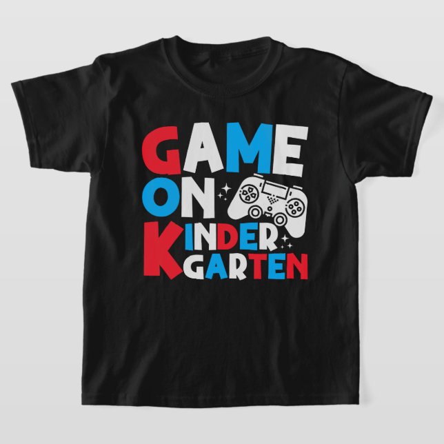 Spel på Kindergarten Klass Funny Birthday Boy T Shirt (Laydown)