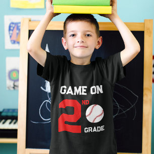 Spela bak-till-skolan Baseball, lägg till Klass T Shirt