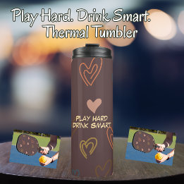 Spela hårt. Drick smart termomug