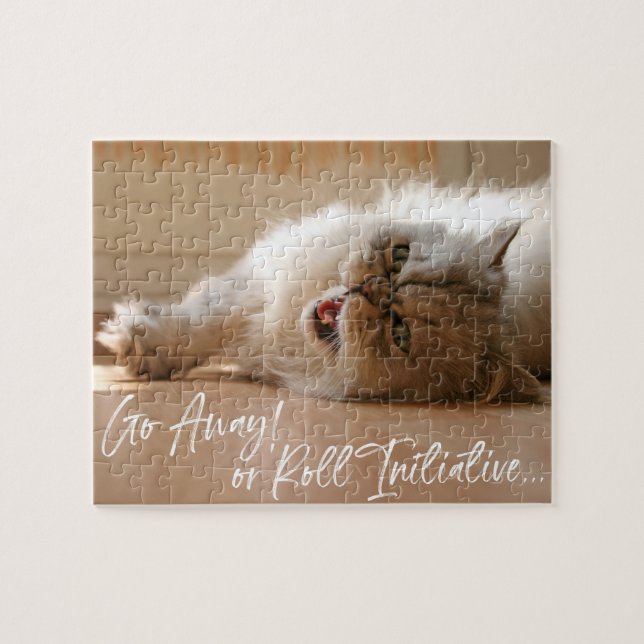 Spela på | Arg Go Away RPG Roleplayer Cat Photo Pussel (Horisontell)