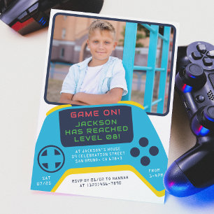 Spela på Coola Video Game Boy Födelsedagsfest Ph Inbjudningar