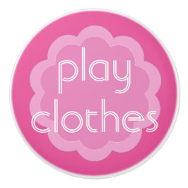 spela upp rosa-blomknopp för klädorganisation knopp