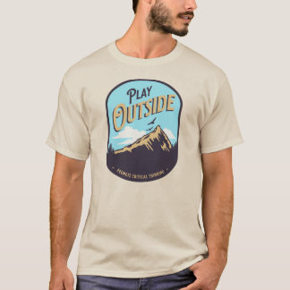 Spela upp utanför befordra kritiskt tänkande t shirt