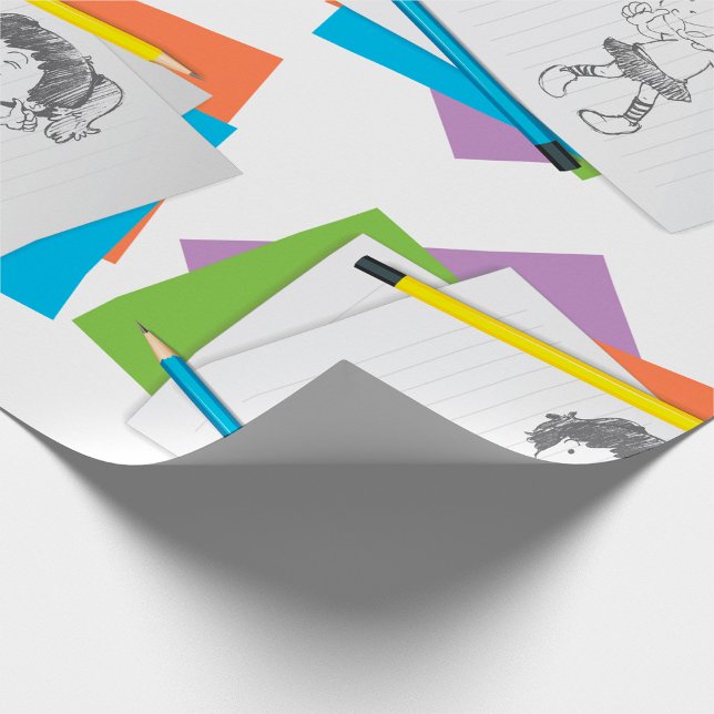 Spelande Girl Sketch Teckning med färgpennor Presentpapper (Skapare uppladdad)