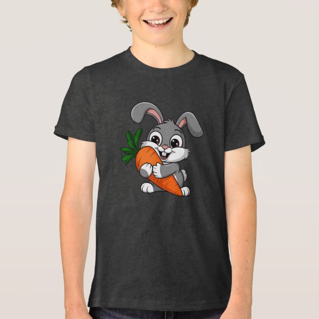 Spelande kanin med stor morot t shirt (Framsida)