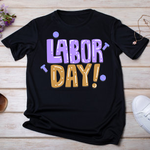 Spelande Lila- och bruna arbetsdagen T Shirt
