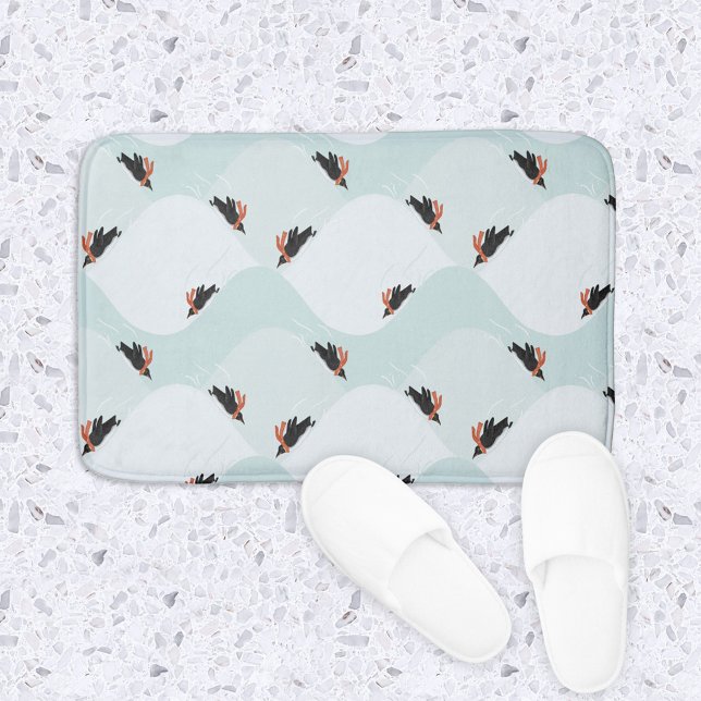 Spelande Penguins Sliding på Snö Mönster Badrumsmatta (Penguins sledding in the snow pattern bath mat)