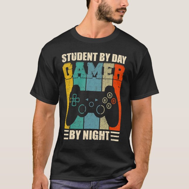 Spelar upp Sarcasm Retro Student efter dagspelsspe T Shirt (Framsida)