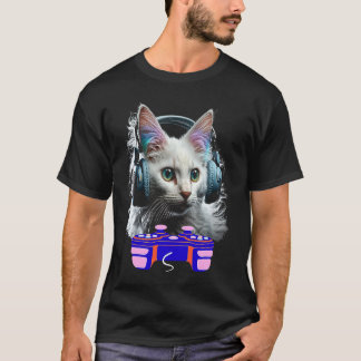 Spelar upp turkiskt angora Katt Player Animaliskt  T Shirt