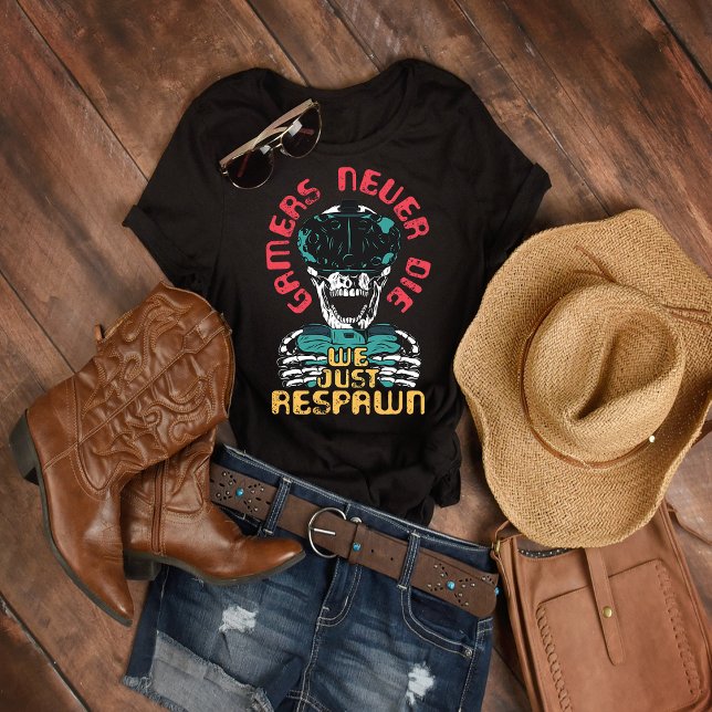 Spelare dör aldrig i T-Shirt (Skapare uppladdad)