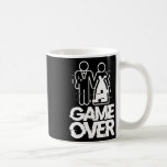 Spelet över Glitch Bride Groom Funny Bröllop Kaffemugg<br><div class="desc">Spelet över Glitch Bride Groom Funny Bröllop</div>