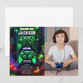 Spelet på, jokervideoklippsfoto på födelsedagen inbjudningar