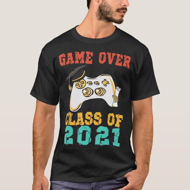 Spelklassen vid 2021 års Studenten-skola är O T Shirt (Framsida)
