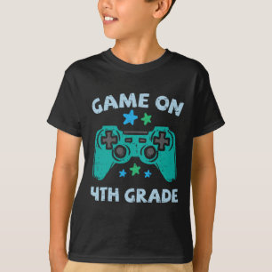 Spelspel den 4:e Klassen, den fjärde första skolan T Shirt