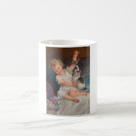 Speltid: Flickan spelar med sin Pet Kitten Kaffemugg