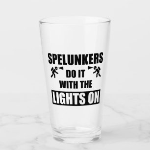 Spelunkers gör det med Ljus på Glaskopp