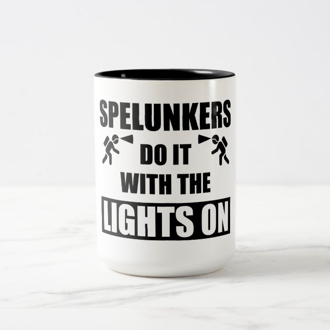Spelunkers gör det med Ljus på Två-Tonad Mugg (Center)