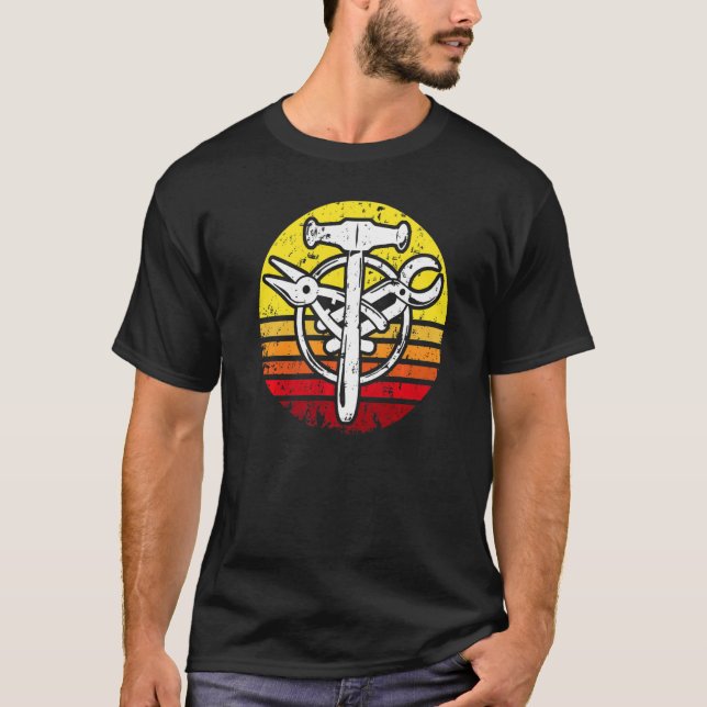 Spengler Verktyg Plumber Flaska Metall Professione T Shirt (Framsida)
