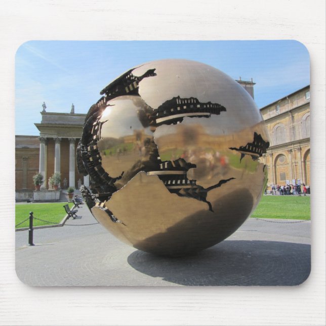 Sphere in the Vatican City Musmatta (Framsidan)