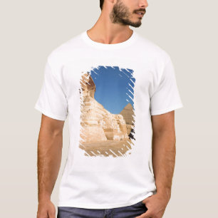 Sphinxen och pyramiden av Khafre, Giza T Shirt