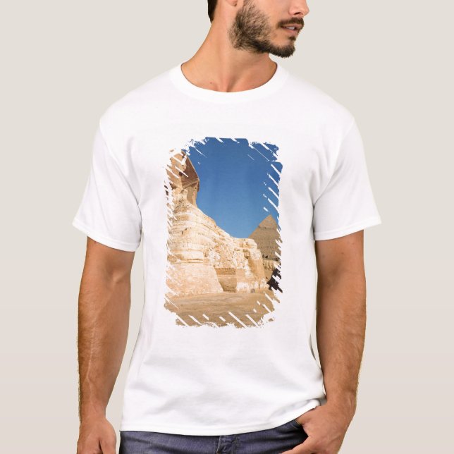 Sphinxen och pyramiden av Khafre, Giza T Shirt (Framsida)