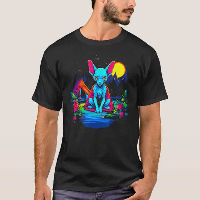 Sphynx Hairless Cat Camping T Shirt (Framsida)