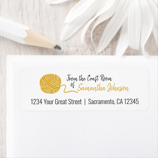 Spicy Mustard-Gult från karftrummet med etikett Returadress Etikett (Insitu)