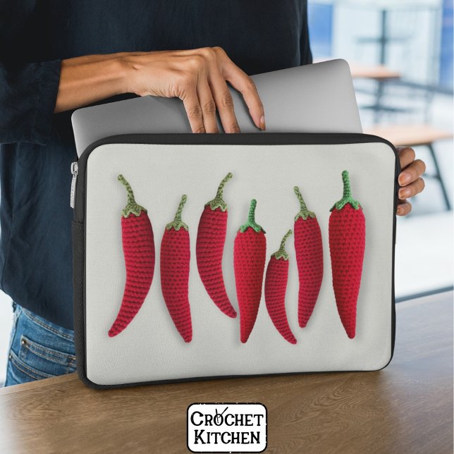 Spicy Red Minimal Crochet Jalapeno Sticka Crafts Laptop Fodral (Skapare uppladdad)