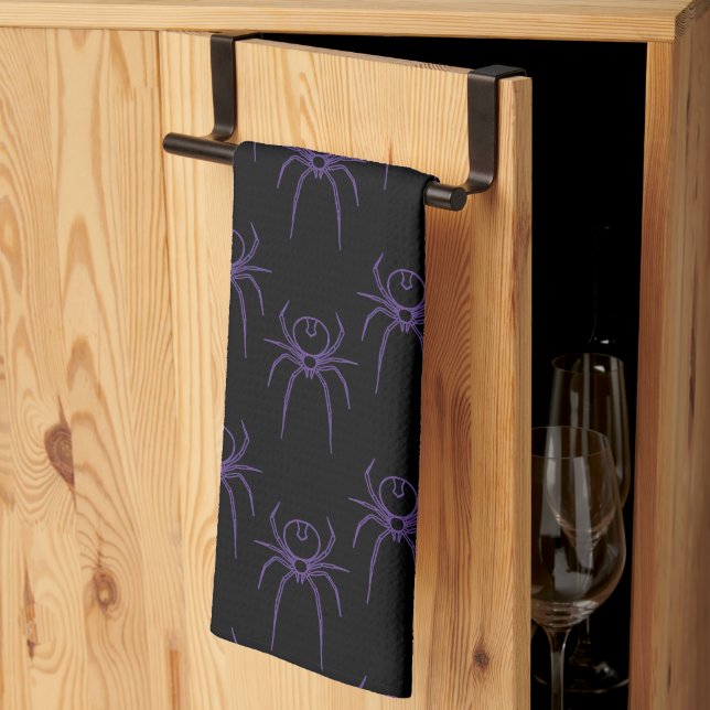 Spider i Lila och svart Kökshandduk (Thirds Fold)