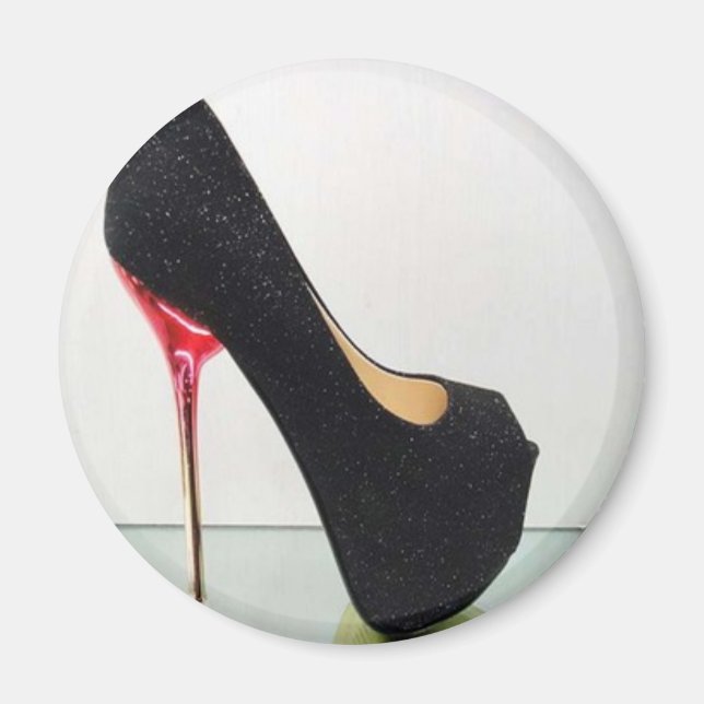 Spike Heels Girly Magnet (Framsidan)