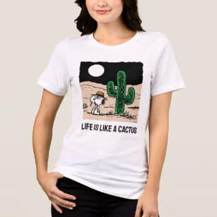 Spike i en Moonlit Desert T Shirt
